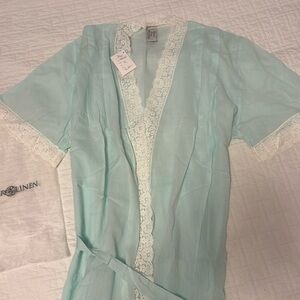 Schweitzer Linen Robe - Brand New with Tags